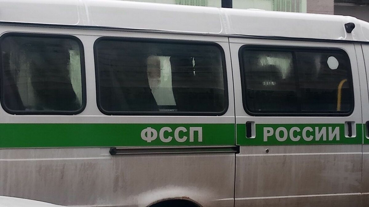     В Ставропольском крае взыскали почти три миллиона с предпринимателя, несмотря на все его попытки остаться с деньгами, сообщили в УФССП по региону.