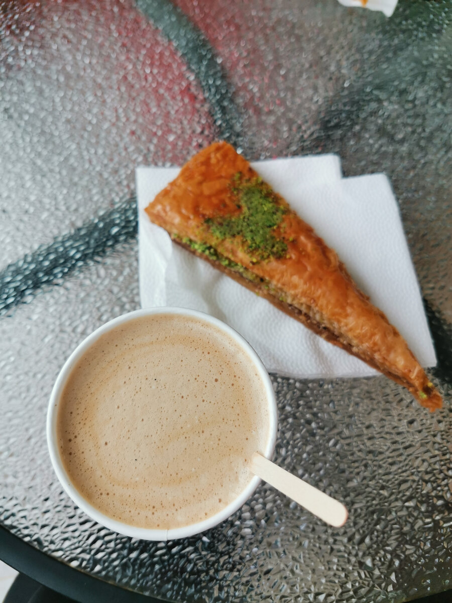 Кафе в Хаджалмахи 