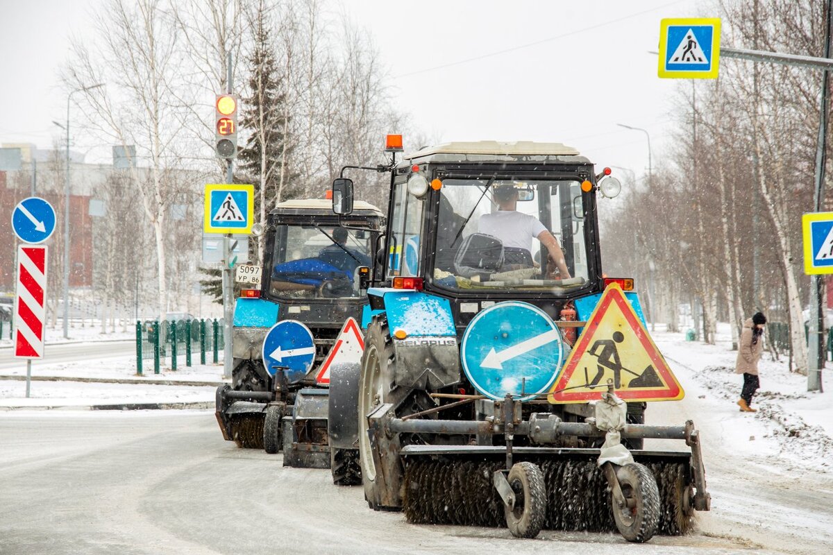 В Сургуте уборкой снега занимается новый подрядчик | Новостной Портал  UGRA-NEWS.RU | Дзен