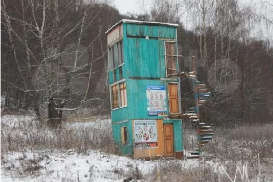     Дача похожа на дом Уизли. Фото: авито