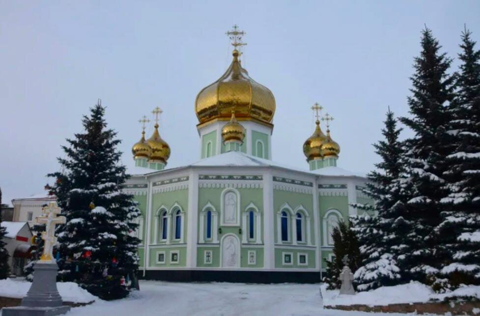 Свято-Симеоновский кафедральный собор, город Челябинск. Фото автора 