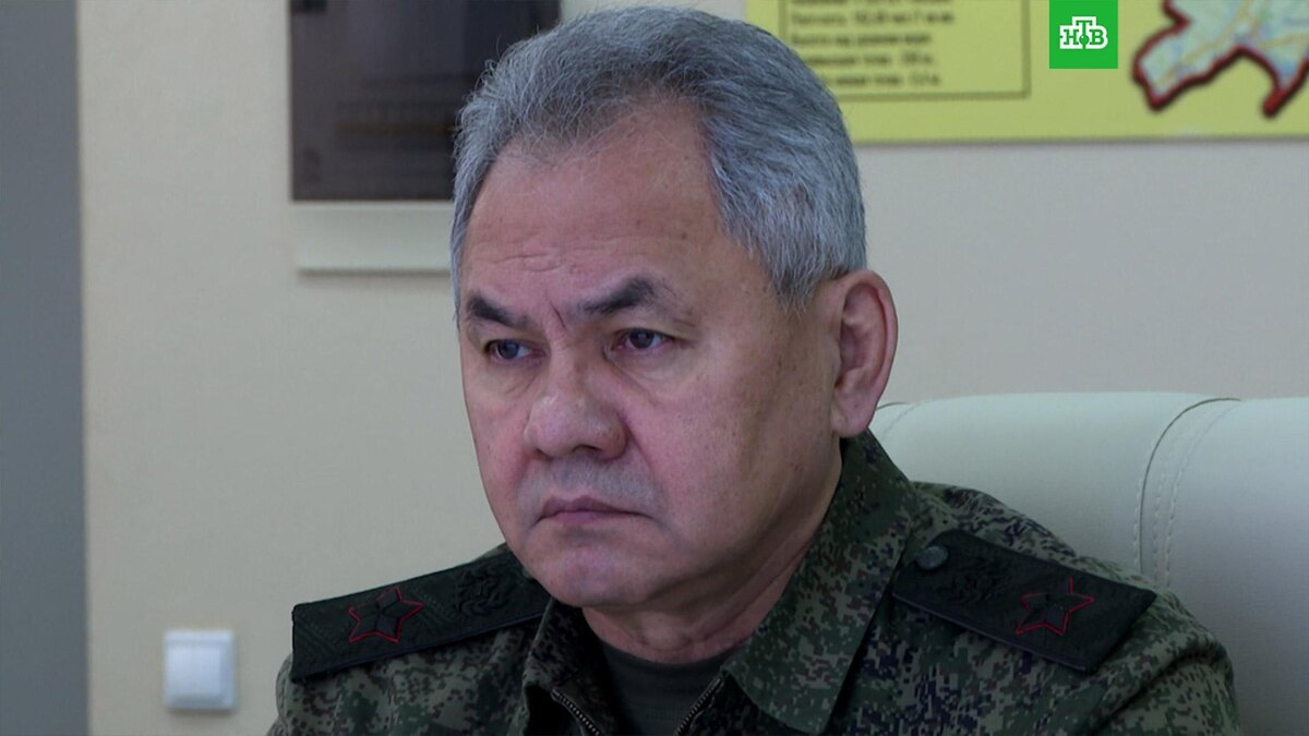    Шойгу проинспектировал российскую группировку войск в зоне СВО