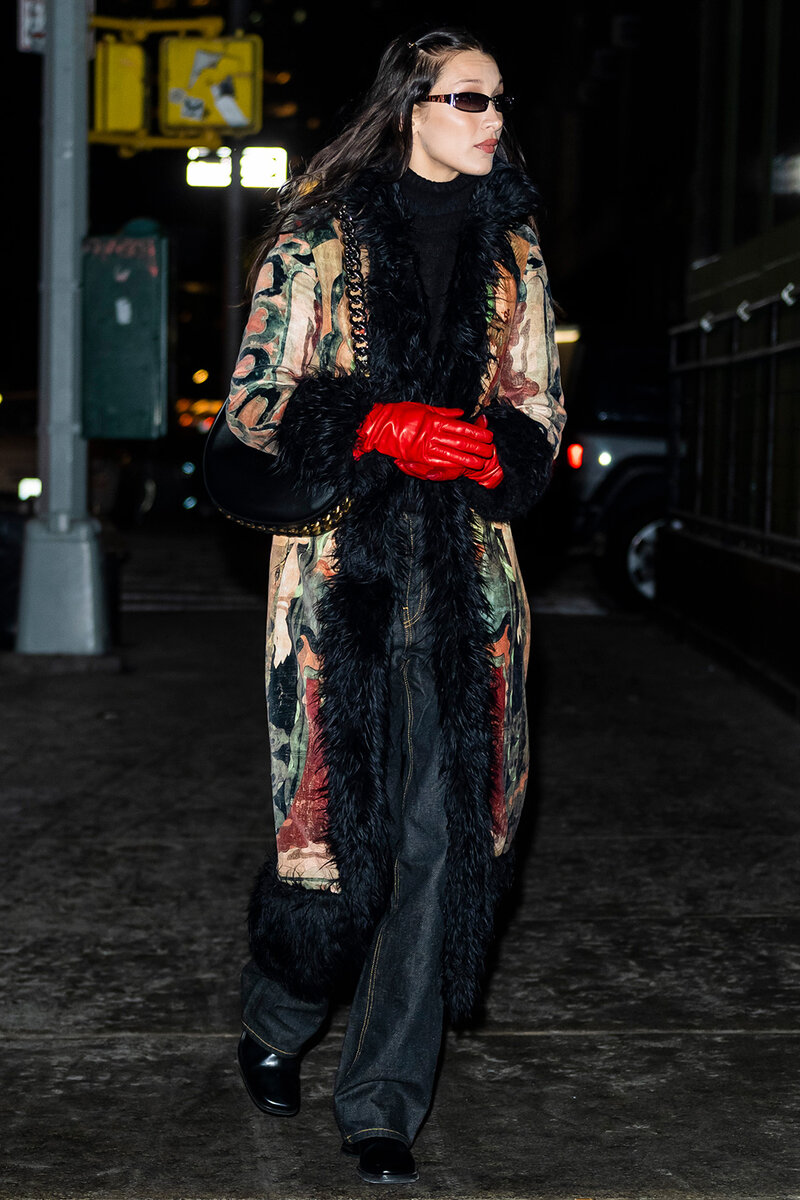    Белла ХадидLEGION-MEDIA