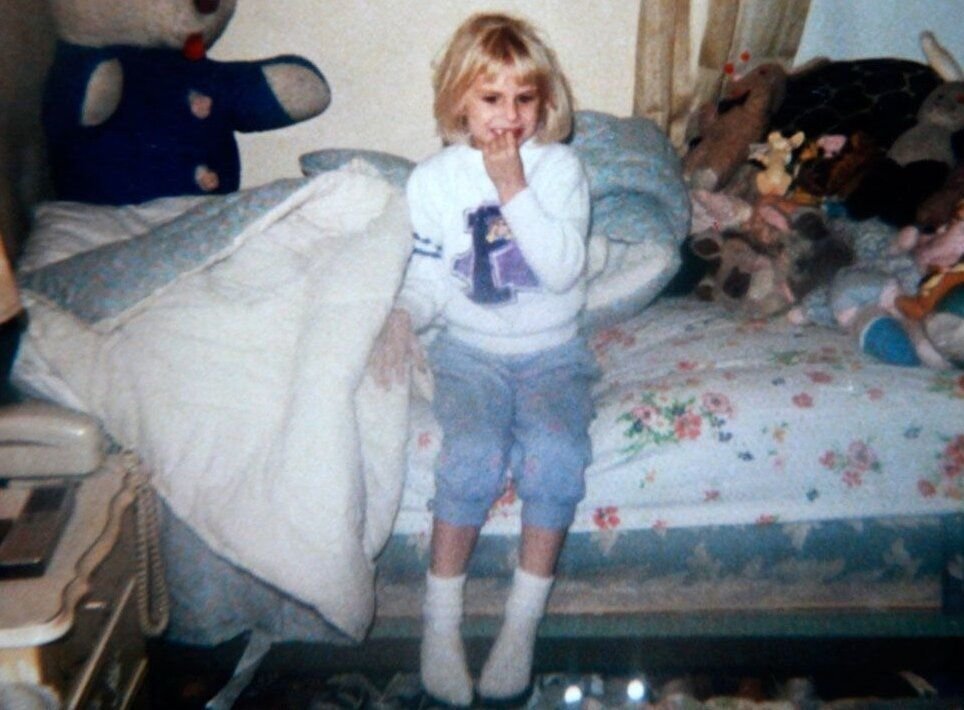 Таня Кач в детстве. Источник фотографии: trueactivist.com