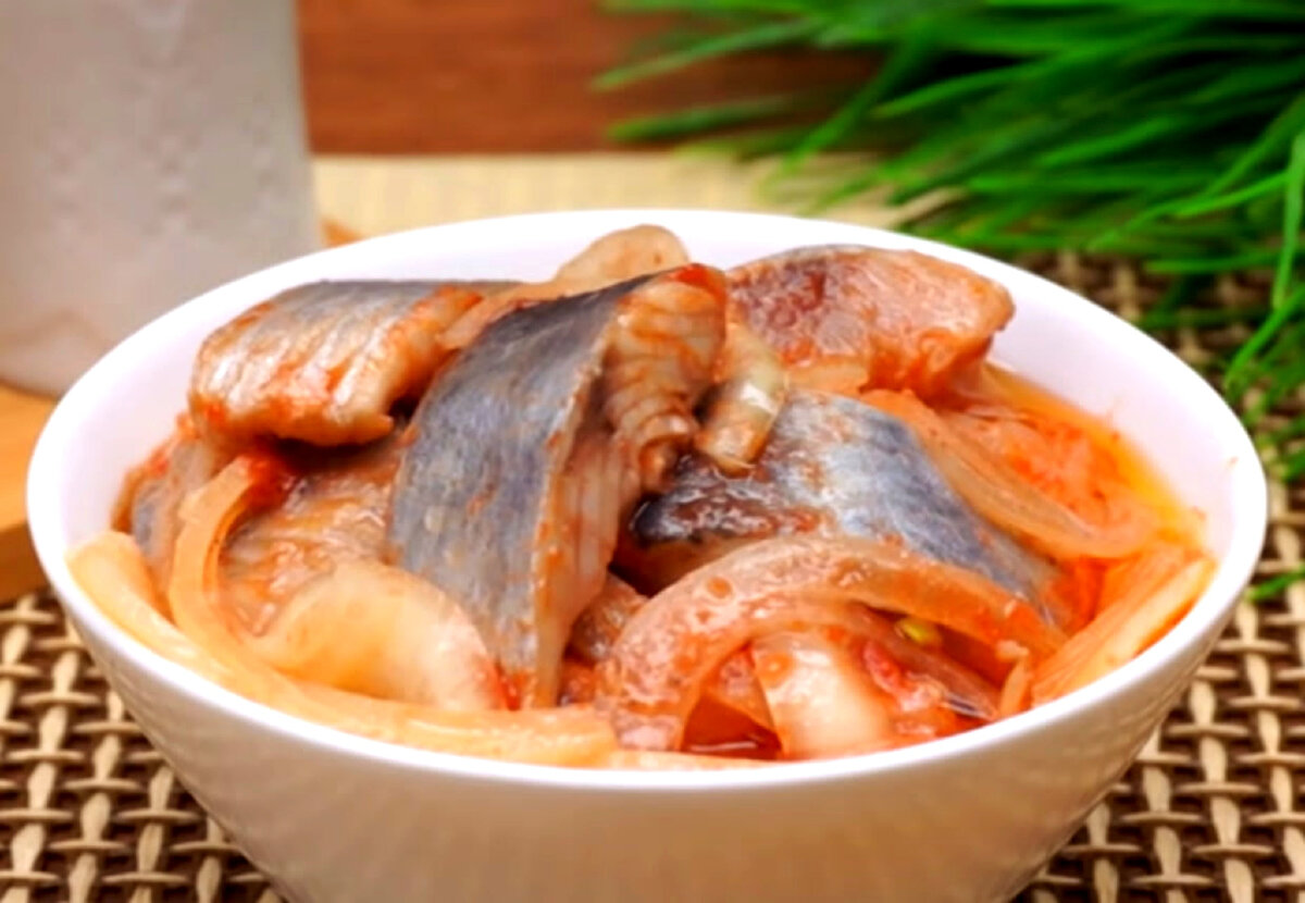 Как приготовить восхитительную селедку по-корейски?