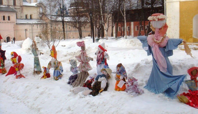 Масленица в ростове великом. Ростов Великий Масленица. Масленица в Калязине. Масленица в Угличе.