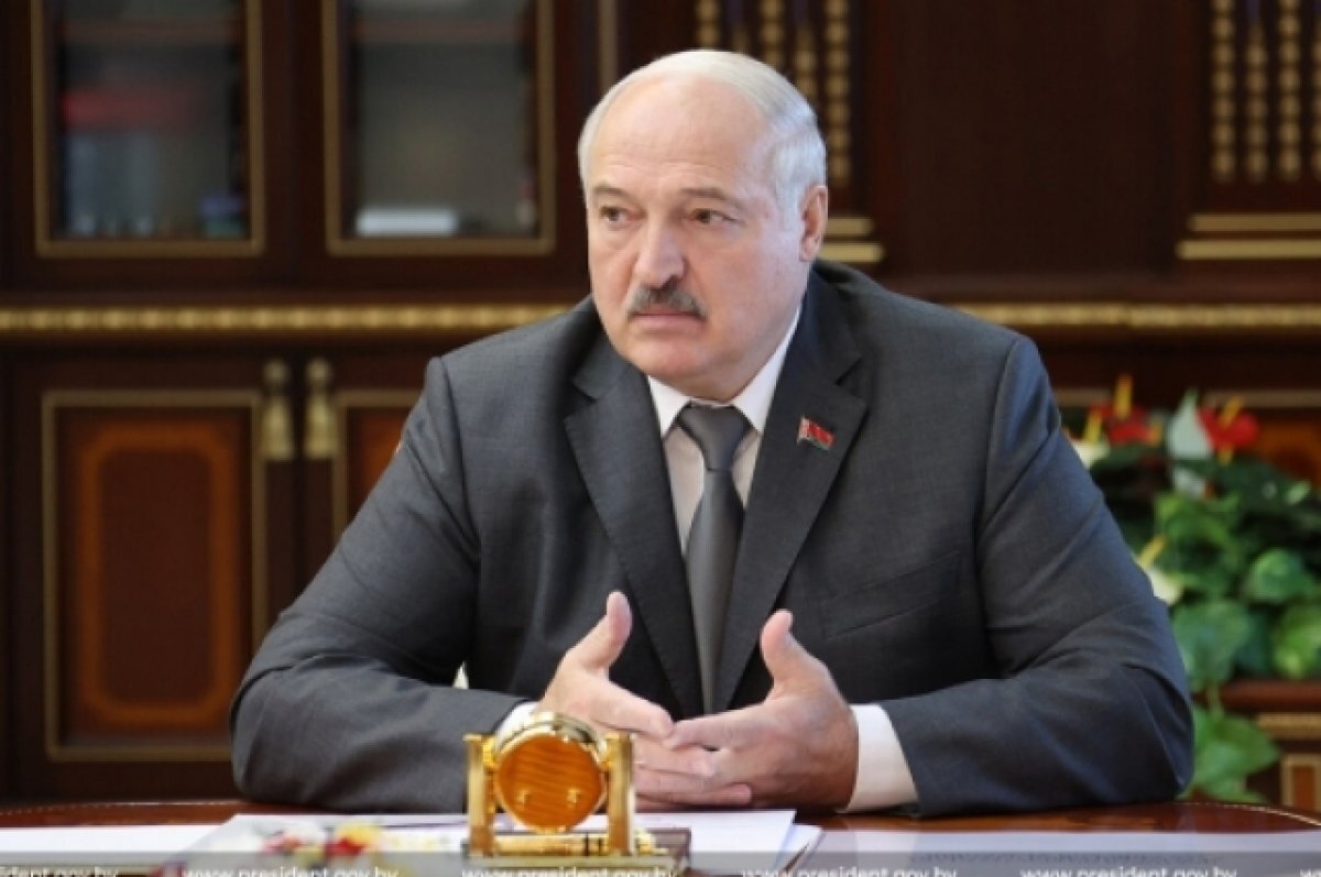    Лукашенко назвал «болтовней» вбросы о «планах» РФ поглотить Белоруссию