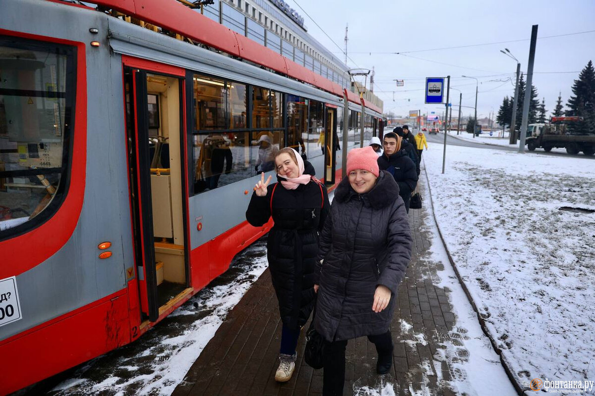 Девушки ладожский метро