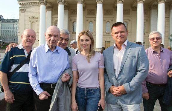    18 марта одна из героев «Крымской весны» Наталья Поклонская отмечает день рождения