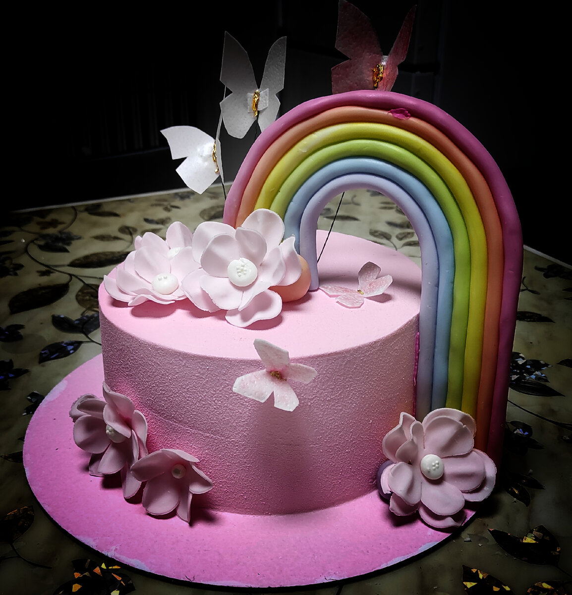 Кто бы мог подумать, что кондитерское хобби - такая коварная штука? 