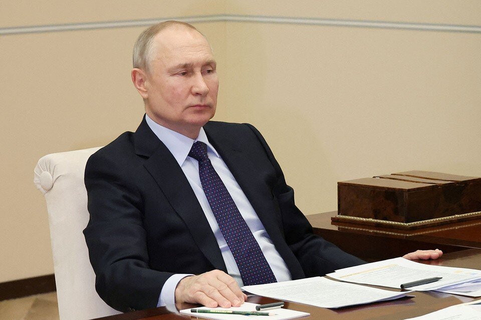     Безработица в России находится на исторически минимальном уровне, отметил глава государства  REUTERS