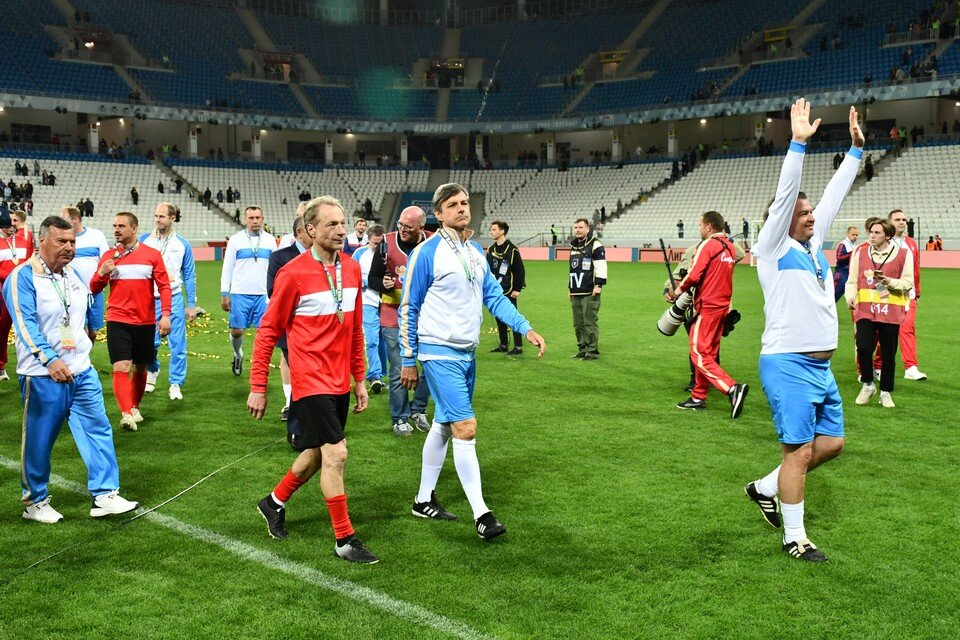    В Волгограде прошел ретро-матч "Победа" Геннадий БИСЕНОВ