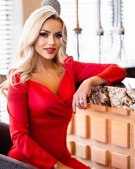 Фото Натальи Оскар с её странички в соцсети. 