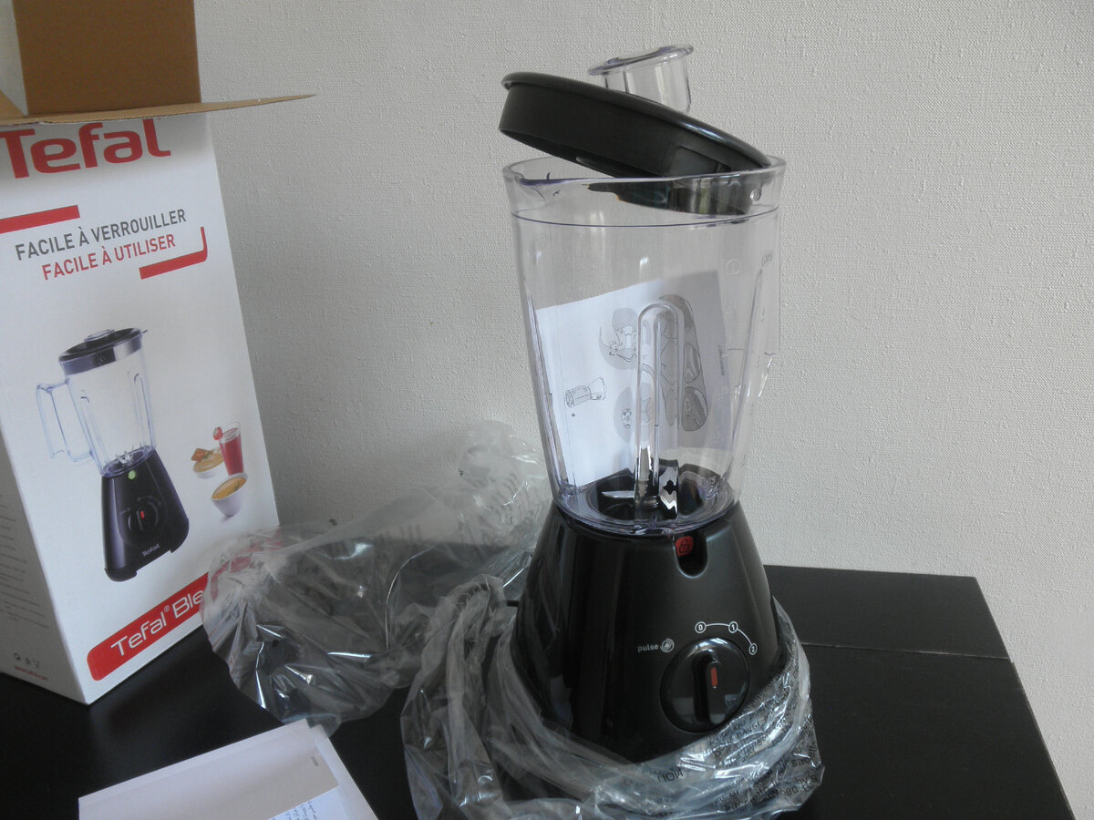 Погружной блендер zigmund & shtain bh-130rm. Первый блендер. Поплавски 1922 блендер. Первый блендер. Первый блендер.