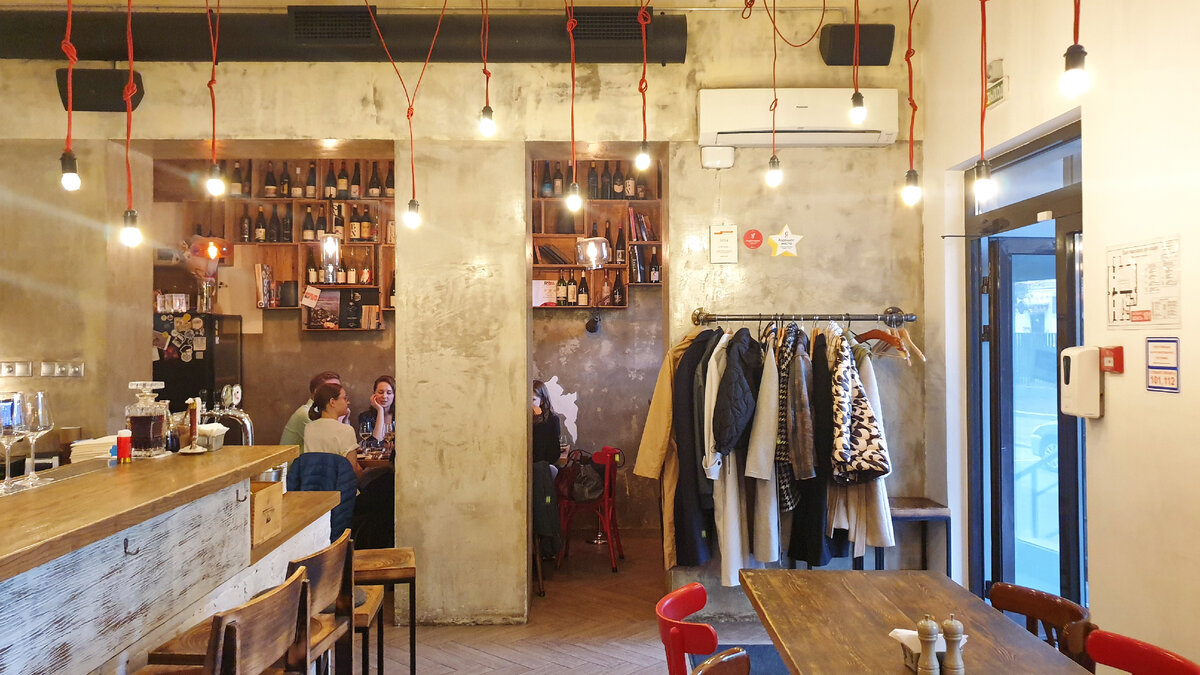 Общий вид зала