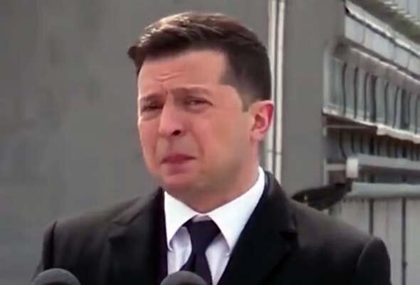 Зеленский, чуть не плача, объявил о том, что дал поручение, подготовить встречу с Путиным. 