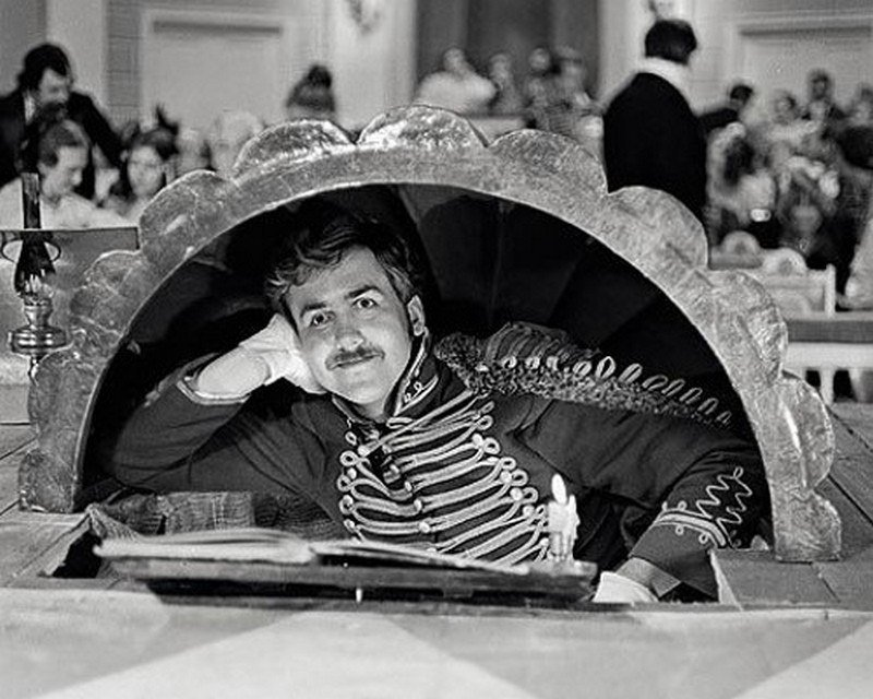 Кадр из фильма "О БЕДНОМ ГУСАРЕ ЗАМОЛВИТЕ СЛОВО" реж Эльдар Рязанов 