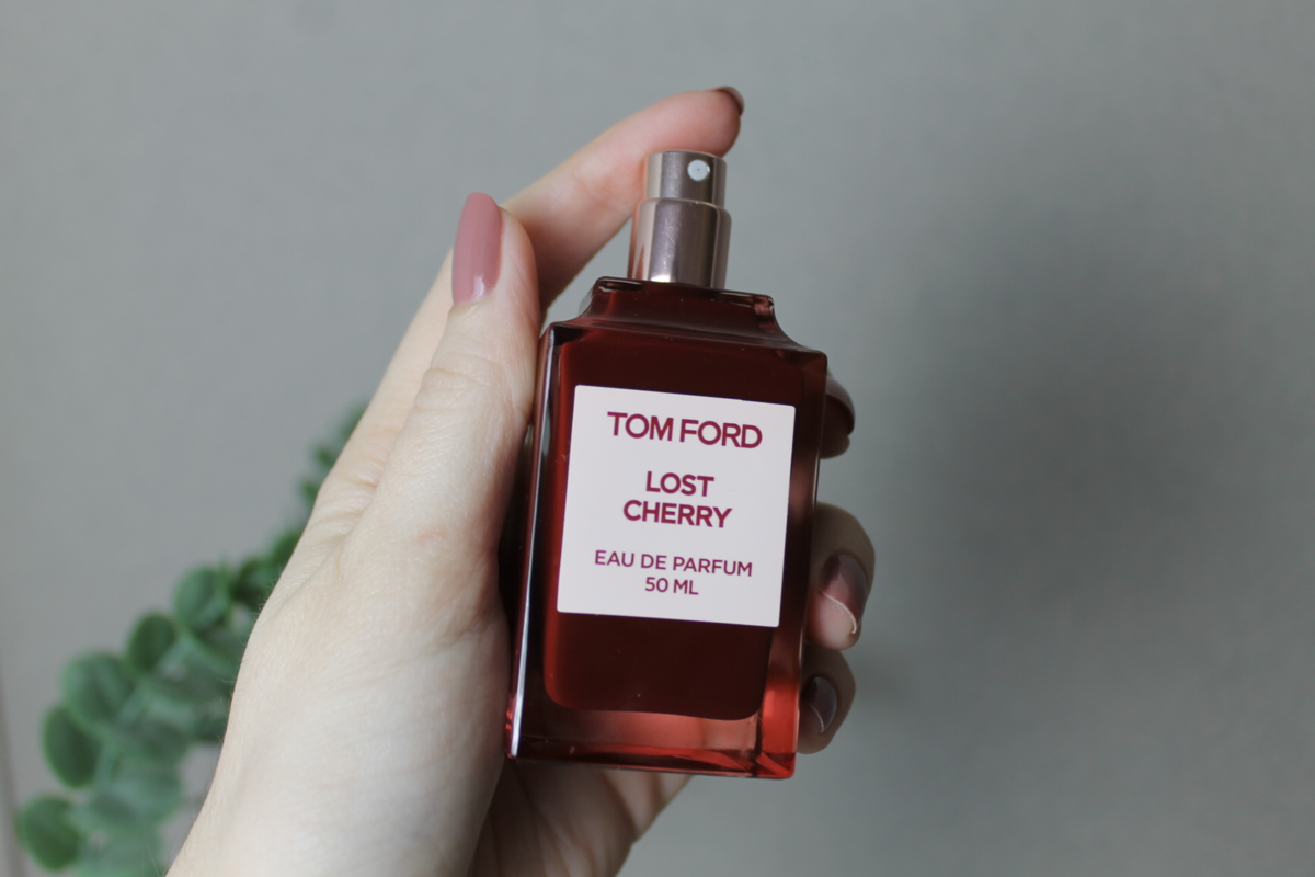 Духи том Форд лост черри. Оригинальные духи том Форд лост черри. Lost Cherry Tom Ford 100мл. Tom Ford Lost Cherry пульверизатор.