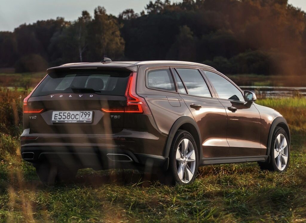 Внешность Volvo V60 Cross Country [Worldwide] '2018–н.в. Фото: volvo.com / autowp.ru