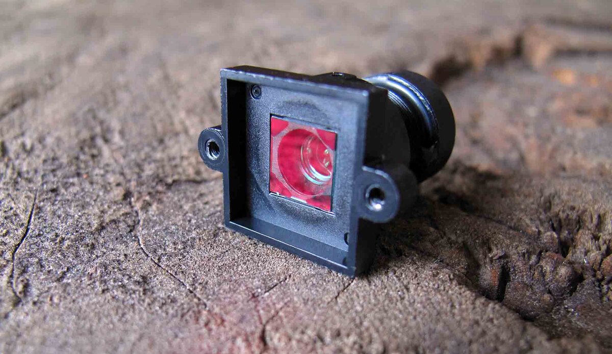 Объектив USB-камеры Dy­­na­­mo­de W8 Mega­Pixels 1080P