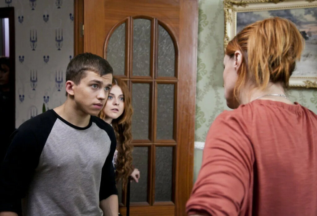 Сергей Романович в сериале «Ольга». Фото: кадр из фильма