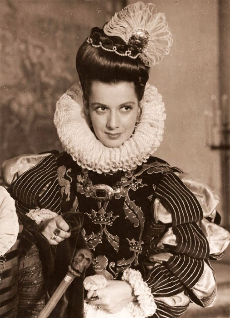 Тамилла Агамирова в роли графини Ильтисидоры в фильме "Дон-Кихот". фото: картинки яндекса. 