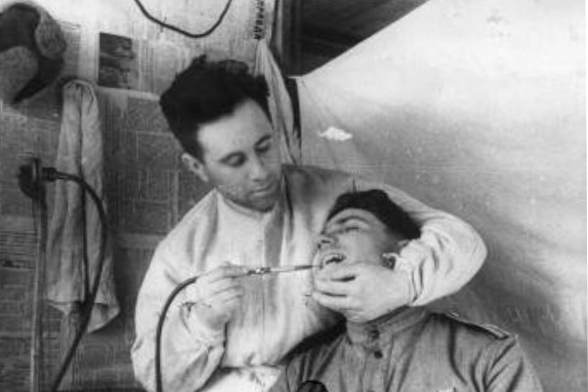 Лечение зубов в фронтовых условиях. Фото из свободных источников.