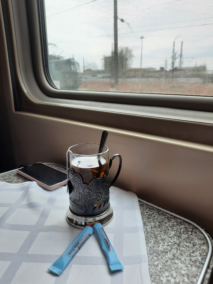 Чай в купе. Фото автора.