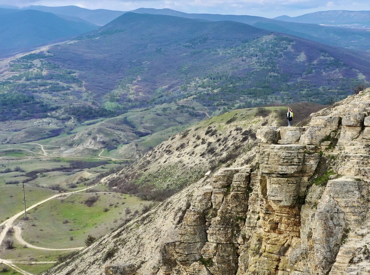 Звездопад Воспоминаний в Крыму - место, где должен побывать каждый. Попали  сюда случайно, а теперь советуем вам | НА СВОИХ ДВОИХ - Алёна И Женя | Дзен