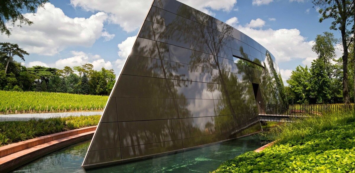 © Château Les Carmes Haut-Brion