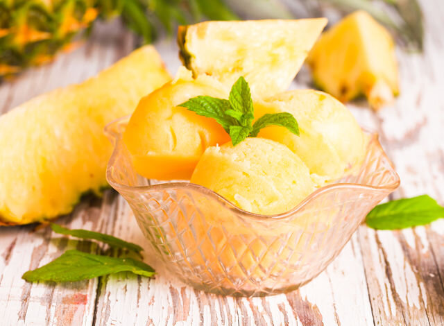 Блюда из ананасов – рецепты с фото (пошагово)