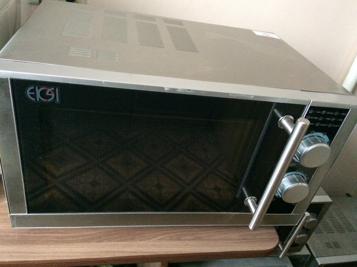 Микроволновая печь Eksi