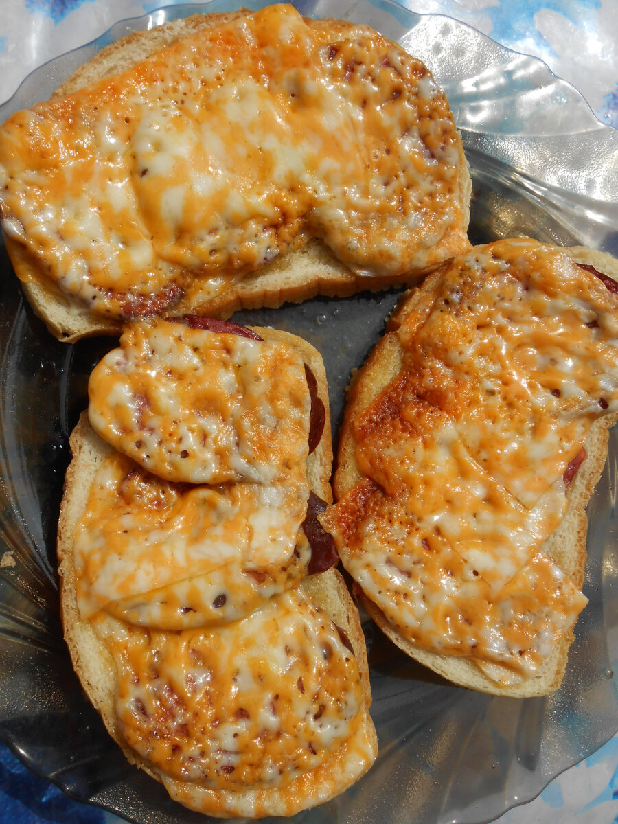 Готовые гренки