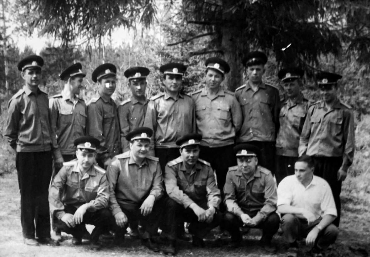 В начале 60-ых их было гораздо больше... Фото из архива ветеранской организации ОВД.