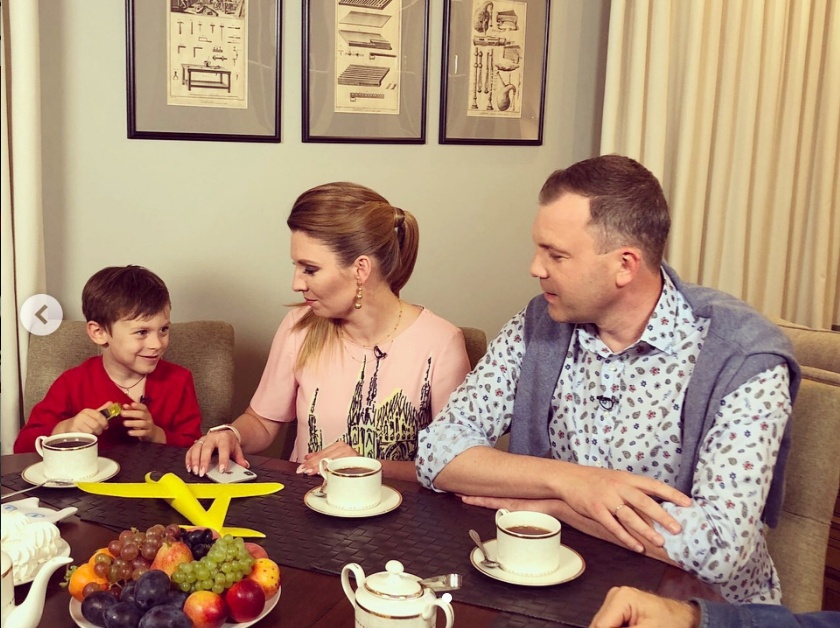 Семь в сборе. Ссылка на фото https://goo.su/Xpw2Atr.