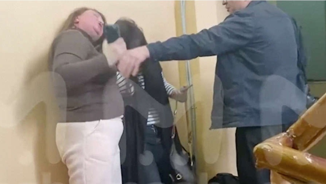 Скрин с видео