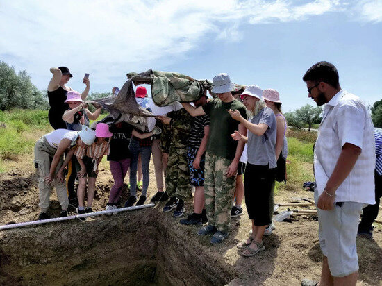     В Астраханской области археологи обнаружили древний заброшенный город