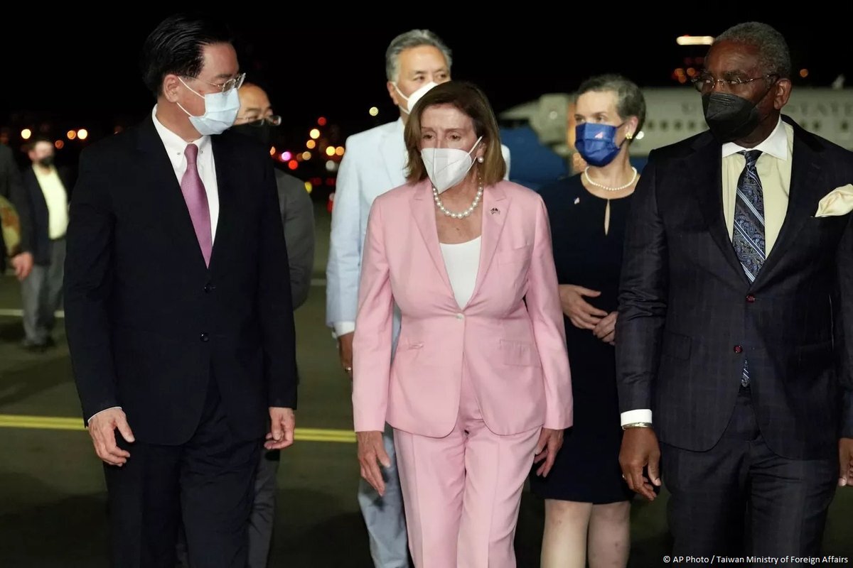 Návštěva prezidentky Kongresu USA Pelosiové na Tchaj-wanu. Fotografie z otevřených zdrojů.