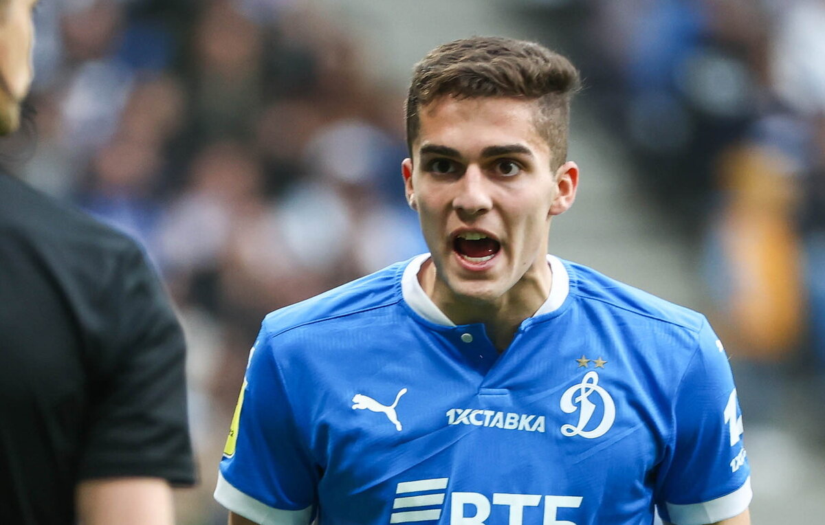    Полузащитник "Динамо" Арсен Захарян  Михаил Терещенко/ТАСС