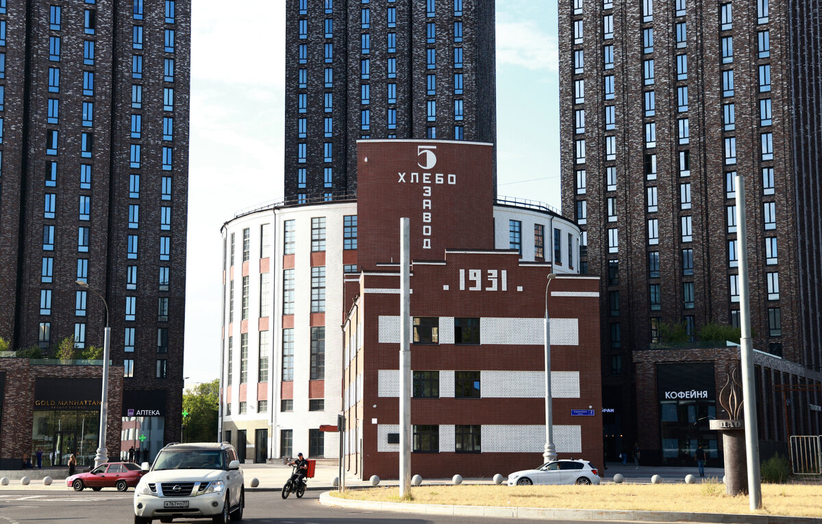    Центр "Зотов" в здании бывшего хлебозавода №5  Сергей Фадеичев/ТАСС
