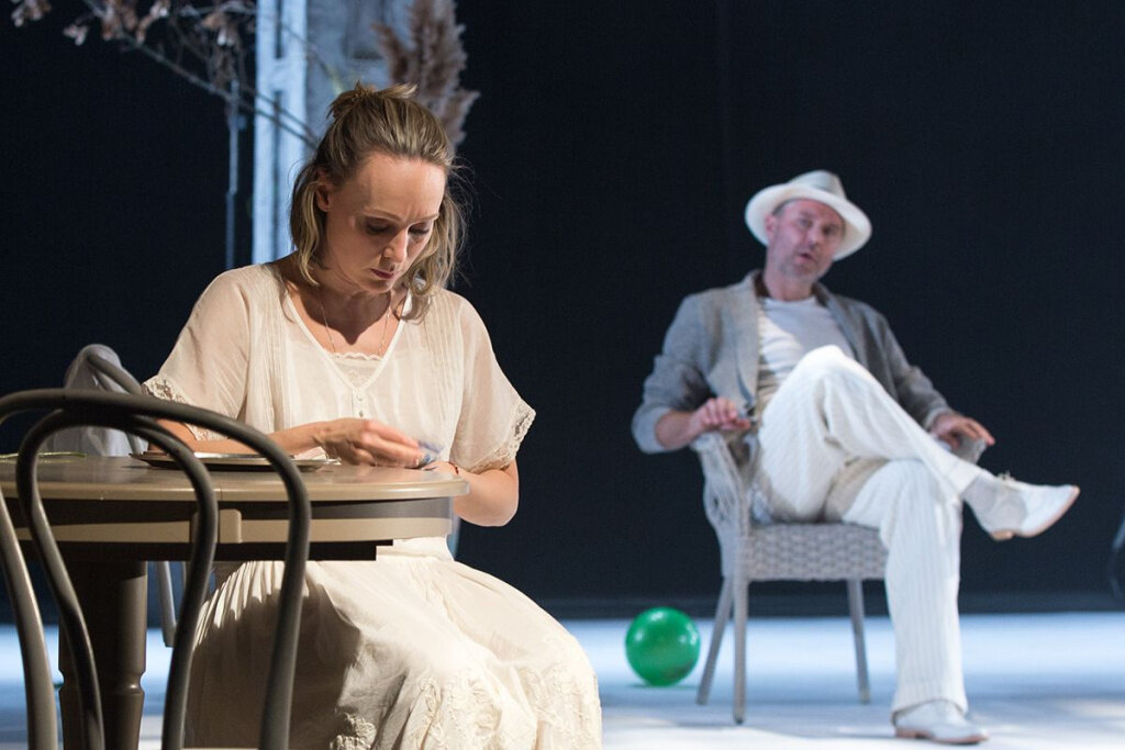 
«Месяц в деревне»/Театр Луны.