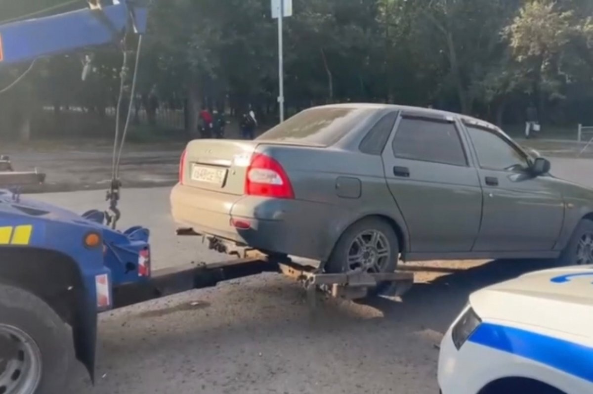    Пьяный омич решил отвезти 6-летнего сына в детский сад