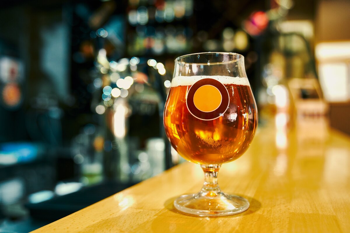 Актеры и алкоголь.