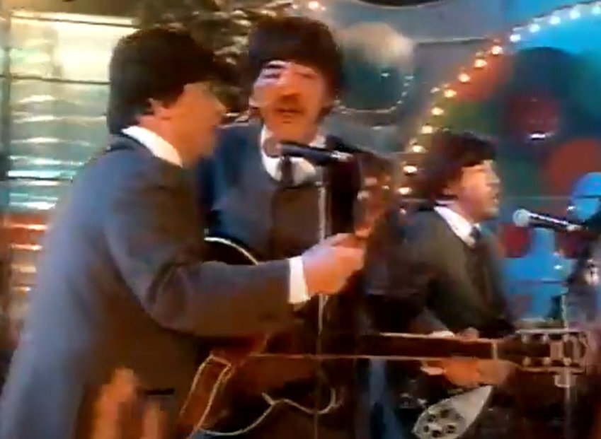 первый канал 2002 год. телепрограмма 2002. первый канал 2002 год. история новогодних рекламных заставок орт первого канала. первый канал 2002 год.