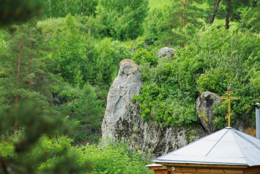 Остров Патмос горный Алтай лик Богородицы