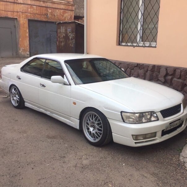 Nissan Laurel (turbo)