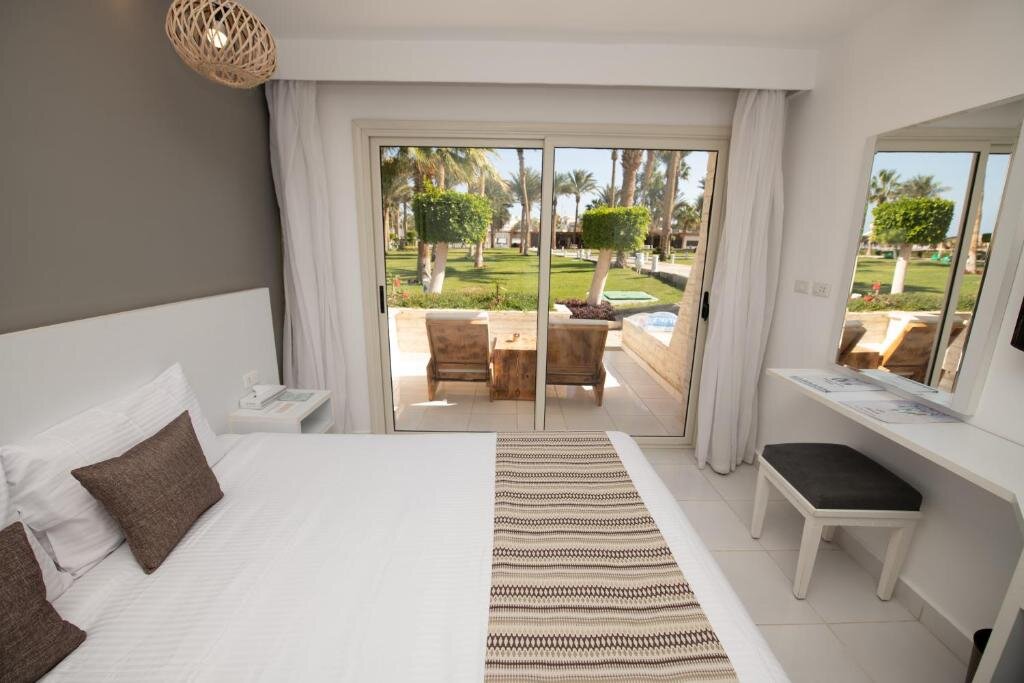 Номера в отеле Meraki Resort 4 * (все фото взяты с сайта туроператора Анекс Тур)