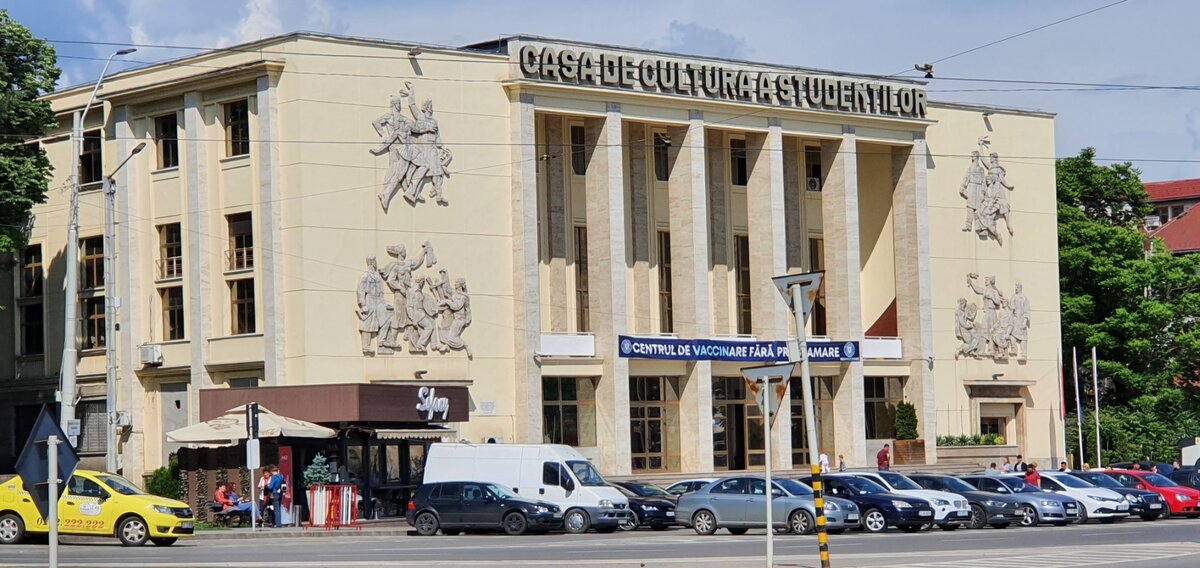 Яссы. Центр вакцинации(фото внука Антона)
