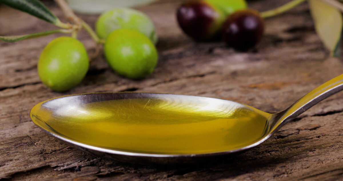 Ложка оливкового масла калории. Оливки в Испании.