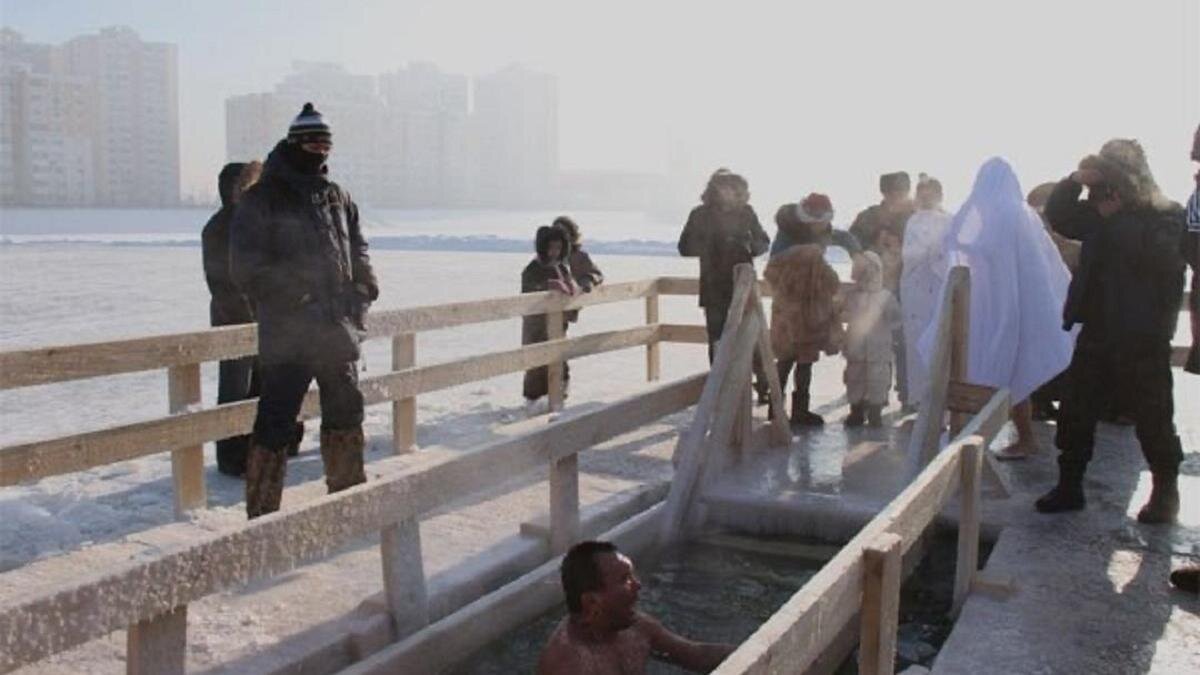    Крещенские купания:gov.kz